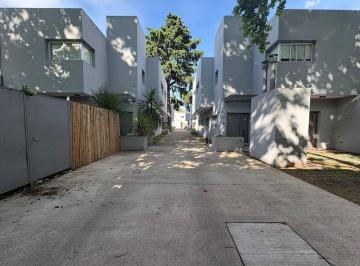 PH · 56m² · 3 Ambientes · Venta Duplex C/jardin Privado Adrogue