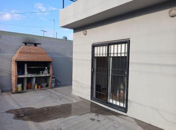 PH · 80m² · 3 Ambientes · PH 3 1/2 Amb en Alquiler