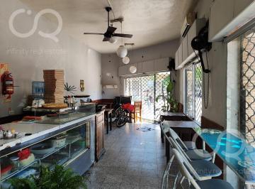 Local comercial · 192m² · 6 Ambientes · Venta Local Comercial y Dos PH de Tres Ambientes Munro