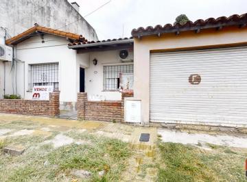 Terreno · 140m² · 4 Ambientes · 1 Cochera · Lote de 430 m² en Venta Apto Para Desarrollo de 4 Dúplex – Olivos