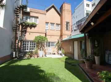 Casa · 328m² · 5 Ambientes · 2 Cocheras · Casa 5 Ambientes en Villa Devoto Venta