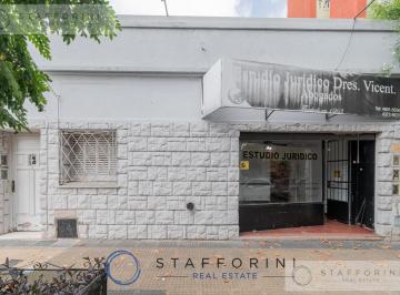 PH · 145m² · 4 Ambientes · PH Divisible en Lugano. Vivienda + Local Comercial