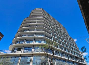 Departamento · 62m² · 3 Ambientes · 1 Cochera · Alquiler 3 Ambientes (18d) Piso Alto Full Amenities