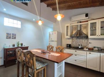 Departamento de 8 ambientes, Ezeiza · Alquiler Casa en Barrio Uno Ideal Inversión