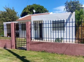 Foto · Apto Crédito. Vendo Casa C2 Dorm. B Villa Allende Parque.
