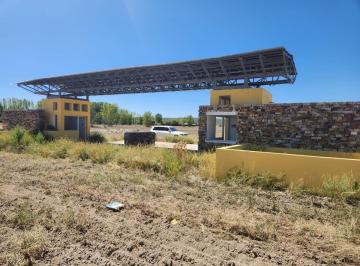 Terreno · 10000m² · Cocucci Inmobiliaria Vende Terreno en Ruta 40