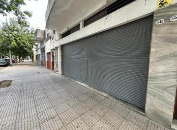 Local comercial · 30m² · Villa del Parque Local 6x5 C/persiana Automatica