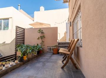 PH · 42m² · 2 Ambientes · PH Venta Dos Ambientes Mas Escritorio - Villa Devoto - Patio - Terraza