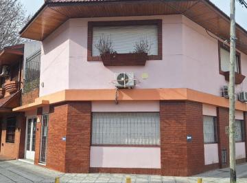 Casa · 128m² · 3 Ambientes · 1 Cochera · Venta Casa 3 Ambientes C/cochera Bernal Este