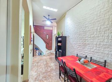 PH · 31m² · 2 Ambientes · PH C/terraza Propia y Potencial 3 Amb