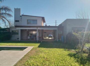 Casa · 160m² · 3 Dormitorios · 3 Cocheras · Tierra de Sueños 2 - Casa 3 Dorm. Pileta - Apta Crédito