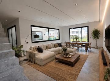 Casa · 260m² · 6 Ambientes · 6 Cocheras · Casa a Estrenar en Venta Chateau Pilar