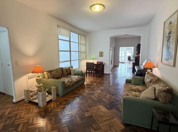 Departamento · 134m² · 4 Ambientes · Monserrat | Piso Alto de Categoría | 140 m² | Vista Panorámica Al Palacio del Congreso