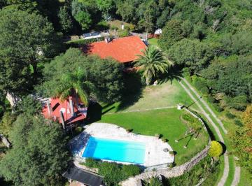 Casa de 6 ambientes, La Granja · Propiedad Exclusiva en Venta - Colinas de La Granja