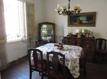 Casa · 111m² · 5 Ambientes · Venta Casa 5 Ambientes Flores
