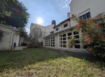 Casa · 324m² · 5 Ambientes · 3 Cocheras · Casa Venta 5 Ambientes Vicente López