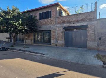 Departamento de 6 ambientes, Las Heras · Jose Hernandez y Rivadavia