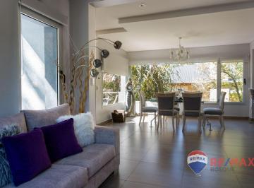 Casa · 306m² · 7 Ambientes · 2 Cocheras · Casa Venta Valeria del Mar Moderna Premium 4 Dorm