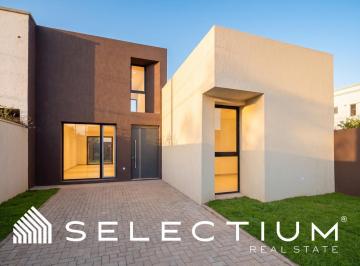 Casa · 150m² · 6 Ambientes · 2 Cocheras · Apto Crédito a Estrenar con Pileta en Chacras del Norte | Diseño y Seguridad | Master Suite / 3 Dorm