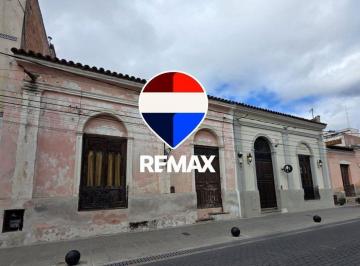 Casa · 105m² · 3 Ambientes · Casa en Venta a Reciclar Zona Plaza 9 de Julio
