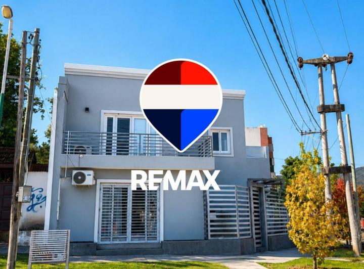 Casa · 130m² · 6 Ambientes · 1 Cochera