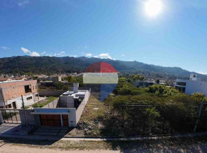Terreno · 600m²