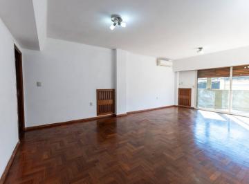 Departamento · 200m² · 8 Ambientes · 1 Cochera · Venta Piso de 4 Dorm. en Zona Centro