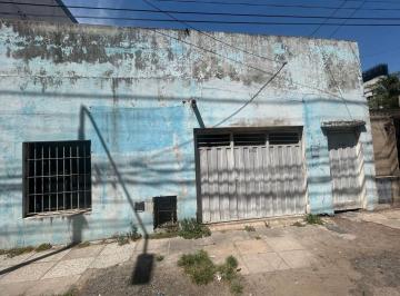 PH · 170m² · 6 Ambientes · 1 Cochera · Venta PH 6 Ambientes en Caseros