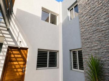 Departamento · 50m² · 3 Ambientes · 1 Cochera · Venta Departamento 2 Dorm. Patio, Guaymallén