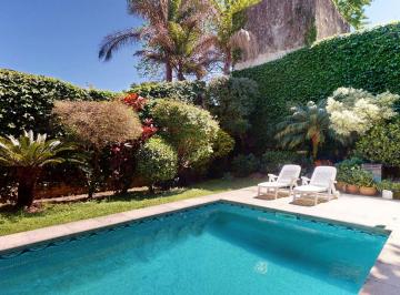 Casa · 499m² · 5 Ambientes · 3 Cocheras · Venta Casa 5 Amb Jardín Pileta Cochera. Colegiales