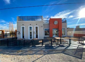 Casa · 320m² · 9 Ambientes · 1 Cochera · Propiedad Exclusiva en Iglesia - San Juan