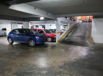 Garage · 12m² · Cochera Cubierta Primer Piso - Almagro