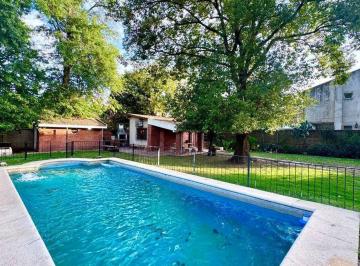 Casa · 80m² · 2 Ambientes · Venta Casa 2 Ambientes 4 Lotes La Alborada Pilar