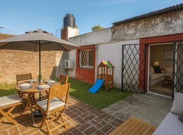 Casa · 96m² · 4 Ambientes · Venta Casa Remedios de Escalada Jardín Patio 4 Amb