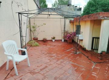 PH · 71m² · 4 Ambientes · Venta PH 4 Ambientes con Terraza en Mataderos