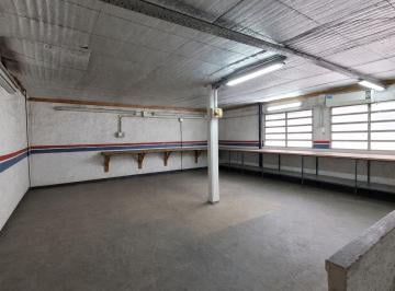 Bodega-Galpón · 117m² · Venta Lanús Galpón 117 m² Planta Libre 2 Baños