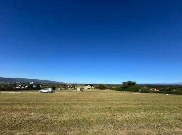 Terreno · 2200m² · Venta Terreno 2200 m². B ° Altos del Corral.