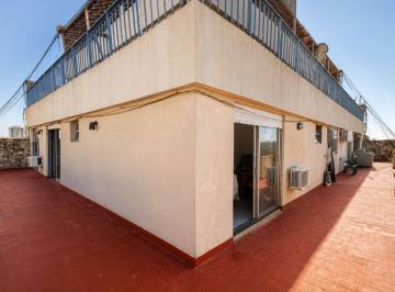Departamento · 161m² · 4 Ambientes · Piso de 260 m² 4/5 Ambientes Balcon Aterrazado
