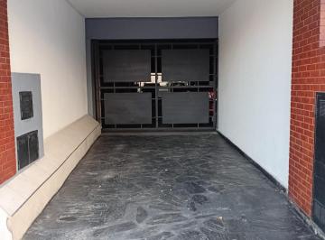 Garage · 18m² · Venta Cochera Cubierta Vélez Sarsfield. Inversión