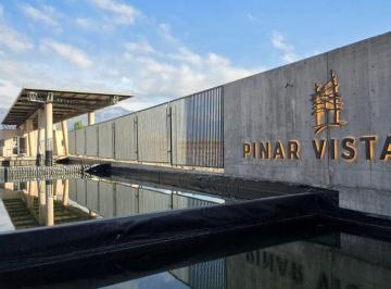 Terreno · 653m² · Venta Lote Esquina Pinar Vistalba. Recibo Camioneta
