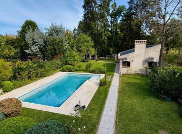 Casa · 500m² · 4 Ambientes · 2 Cocheras · Casa 4 Amb. en B° Santa Amelia – Virrey del Pino