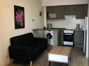 Departamento · 28m² · 1 Ambiente · 1 Cochera · Cómodo Monoambiente Al Frente con Balcón