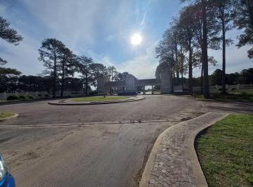 Terreno · 1665m² · Lote Venta Pinares Golf Club Exaltación de La Cruz