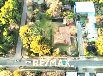 Quinta vacacional · 278m² · 4 Dormitorios · Venta Lote 3547 m² - 2660 m² Construibles - Tortuguitas