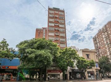 Departamento · 90m² · 4 Ambientes · 4 Amb C/dep. 90 m². Pallier Privado. Piso Alto.