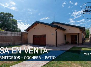 Casa · 204m² · 6 Ambientes · 3 Cocheras · Casa de 3 Dorm. con Cochera en Villa Amelia