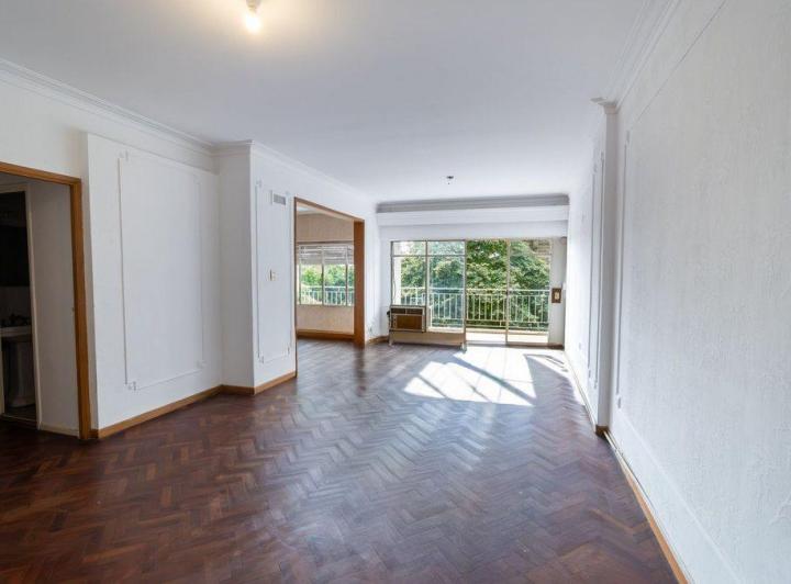 Departamento · 121m² · 4 Ambientes · 1 Cochera