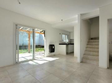 Casa · 100m² · 4 Ambientes · 1 Cochera · Venta PH 4 Amb Boulogne Jardin Apto Credito