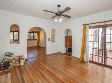 Casa · 131m² · 3 Ambientes · 1 Cochera · Casa 3 Amb C/patio y Cochera en Venta en Florida