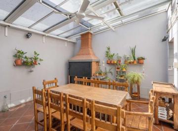 Casa · 137m² · 5 Ambientes · 1 Cochera · Casa 5 Amb Patio/parrilla en Venta en Florida Este